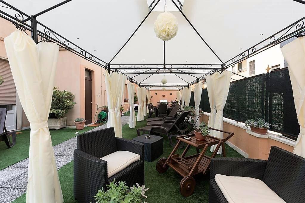 Terrazze Italiane City Center - White Apartment 베로나 외부 사진